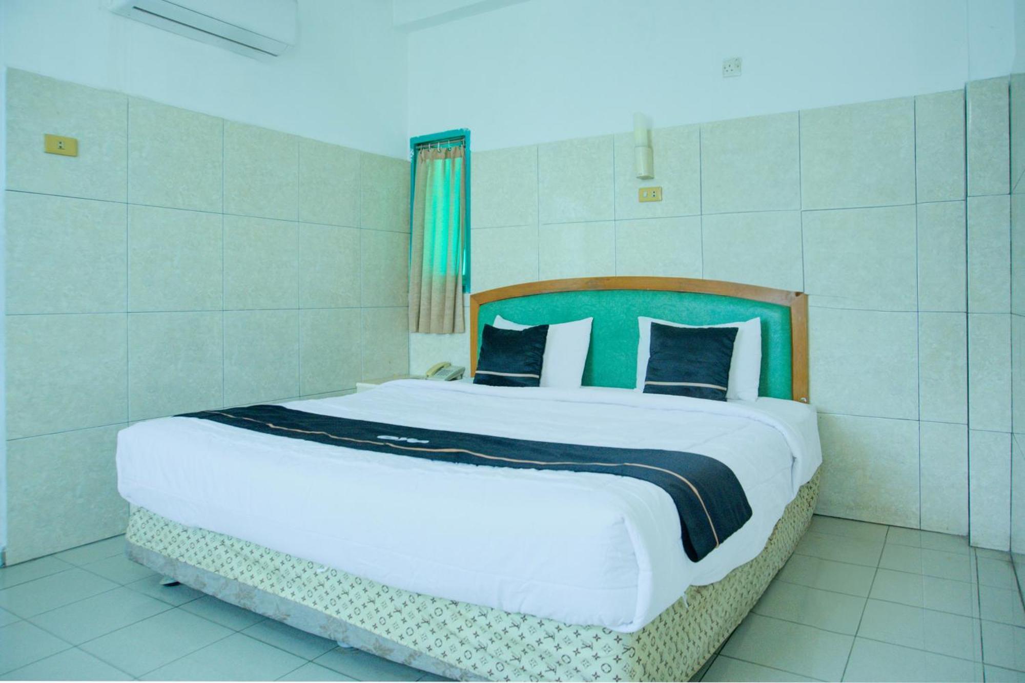 Townhouse Oak Palembang Near Jembatan Ampera Formerly Azzura Hotel Exteriér fotografie