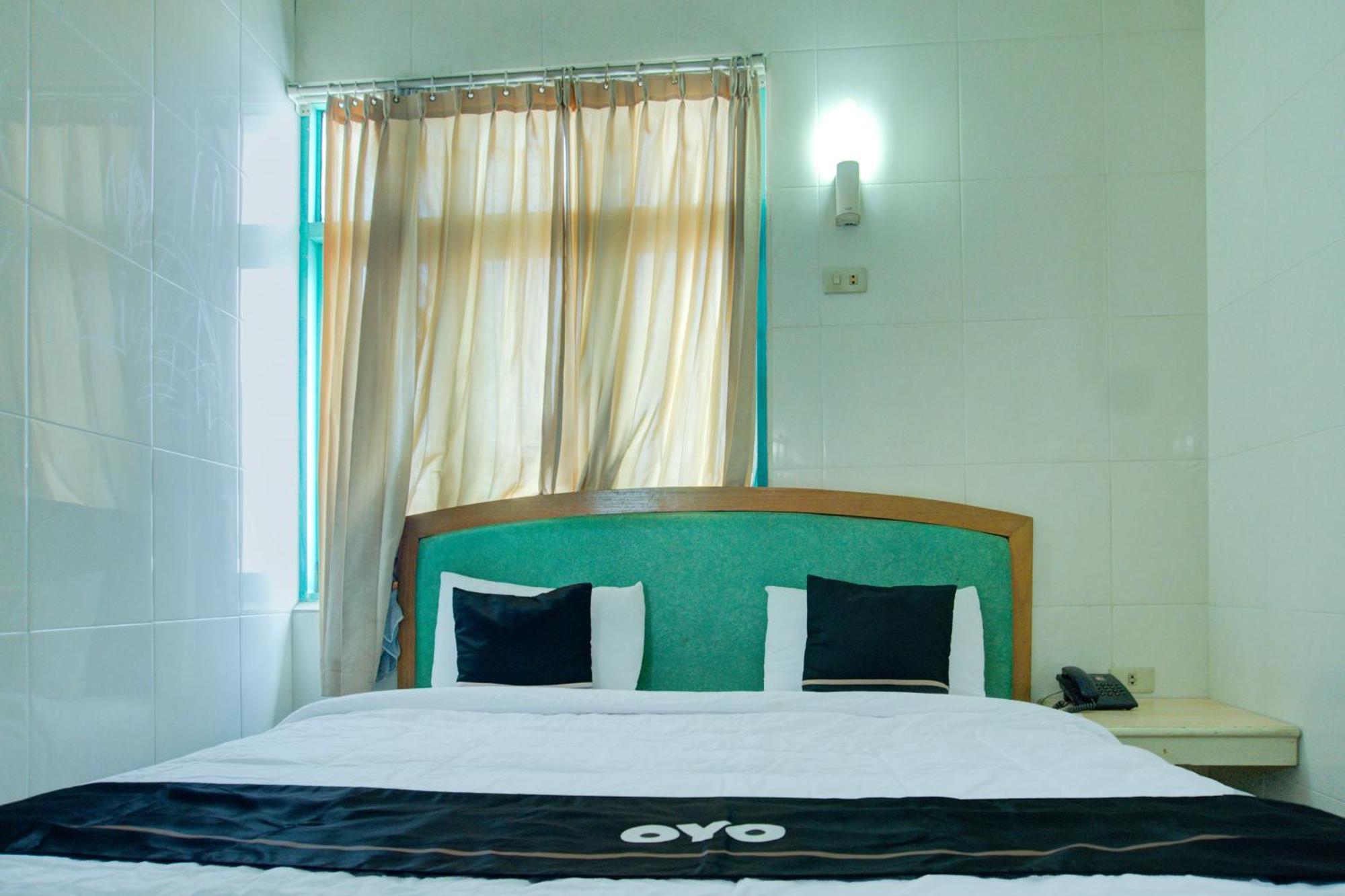 Townhouse Oak Palembang Near Jembatan Ampera Formerly Azzura Hotel Exteriér fotografie